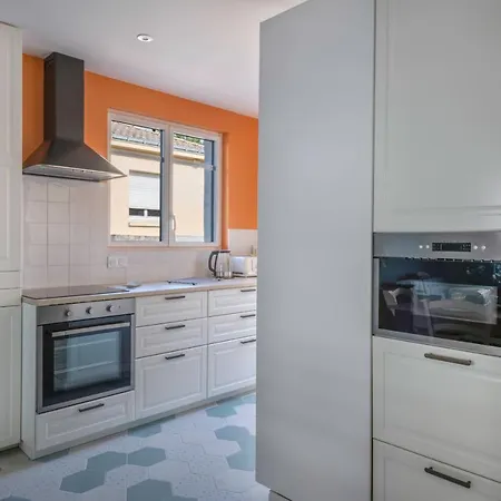 Brevinoise Pour 6 Personnes A 100m De La *