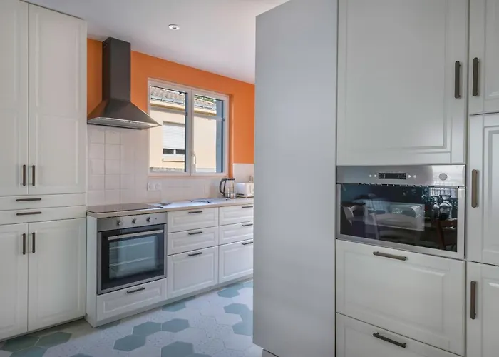 Brévinoise Pour 6 Personnes à 100m De La *